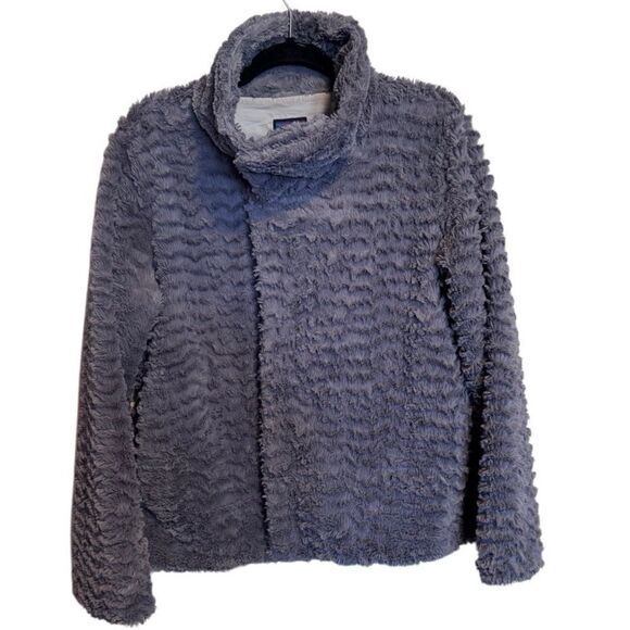Patagonia- Women’s Pelage Gray Faux Fur Plush Jacket, Size Large - Picture 2 of 14